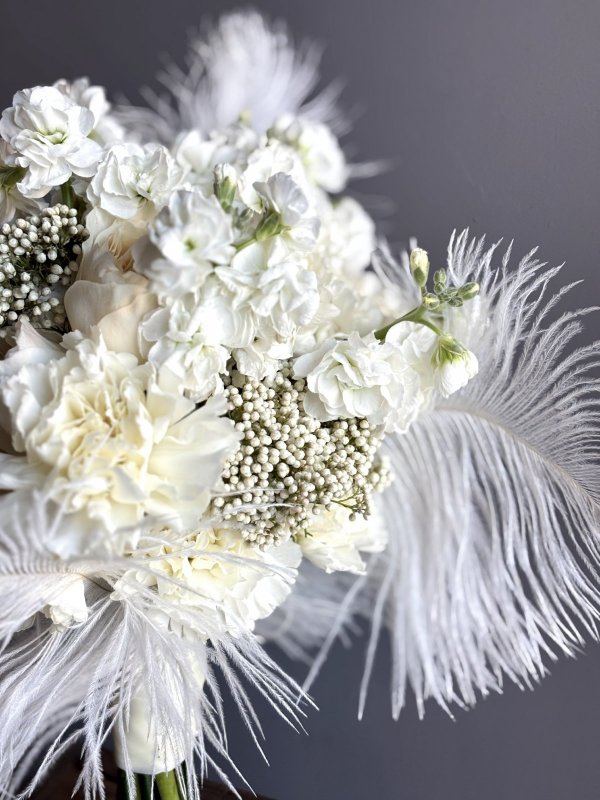 Букет невесты с перьями