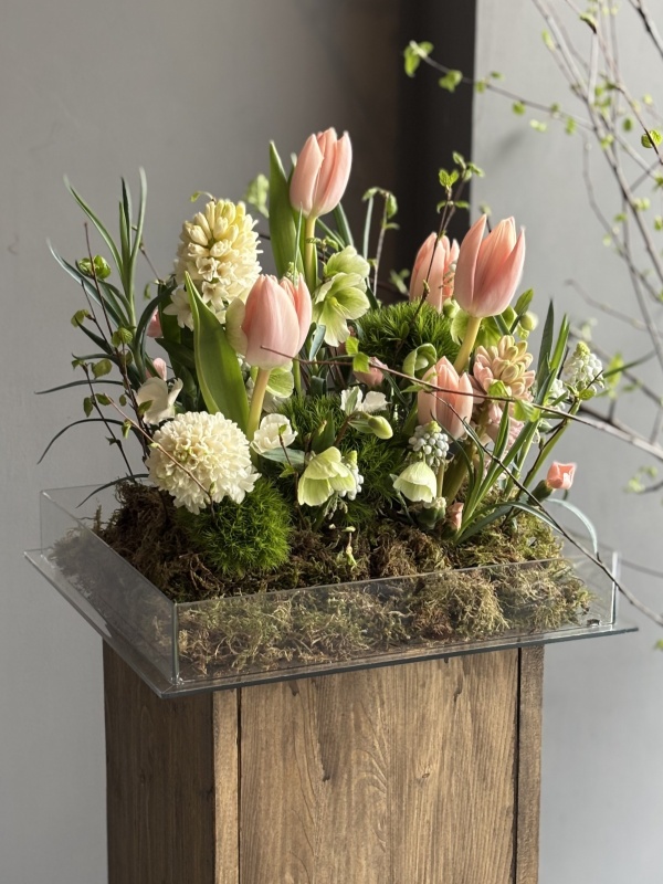 Весенняя композиция 