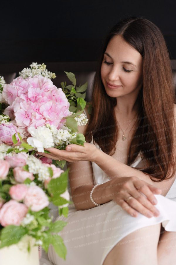 Комната цветов , premium