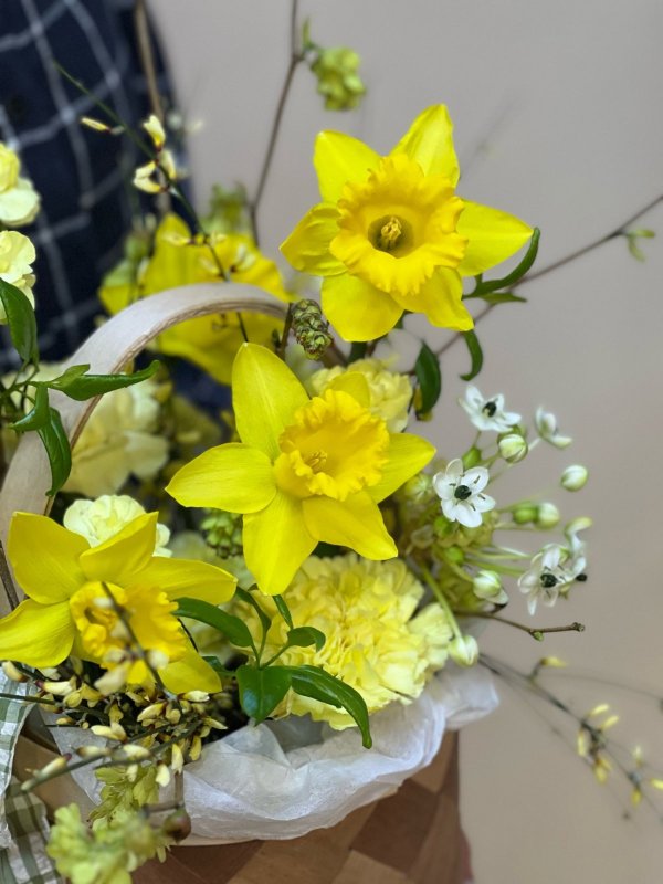 Лукошко солнечных цветов, размер M