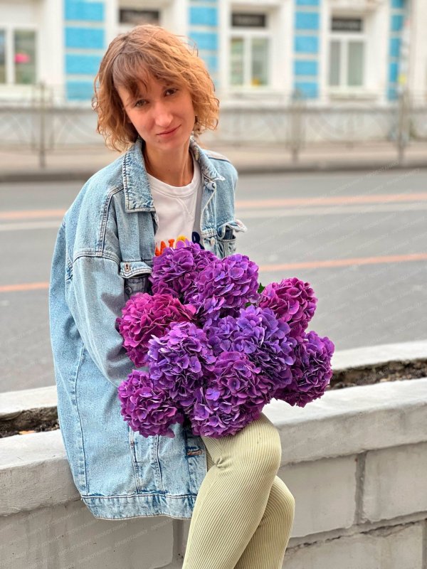 Гортензия, темно-розовая